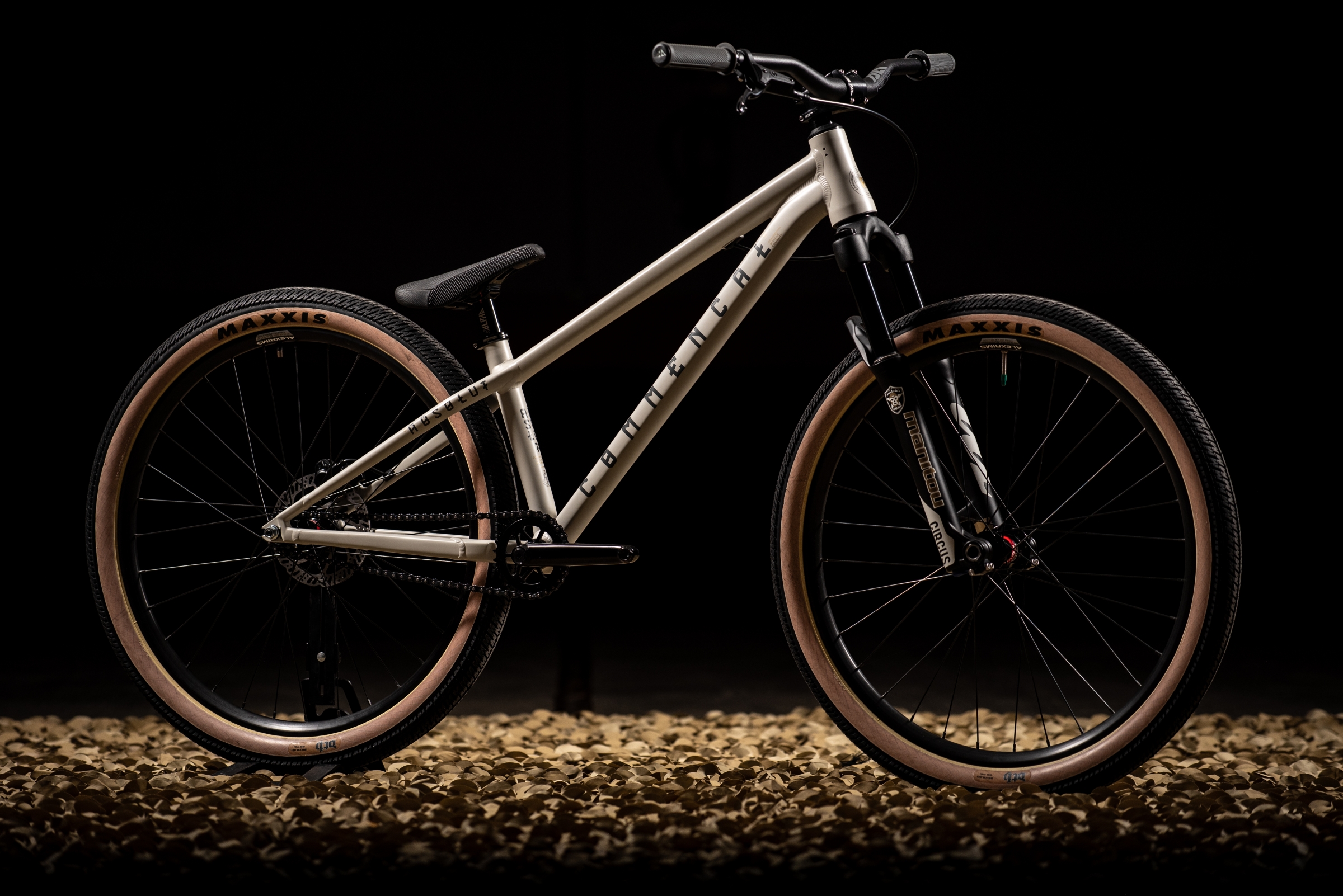 commencal absolut 2019